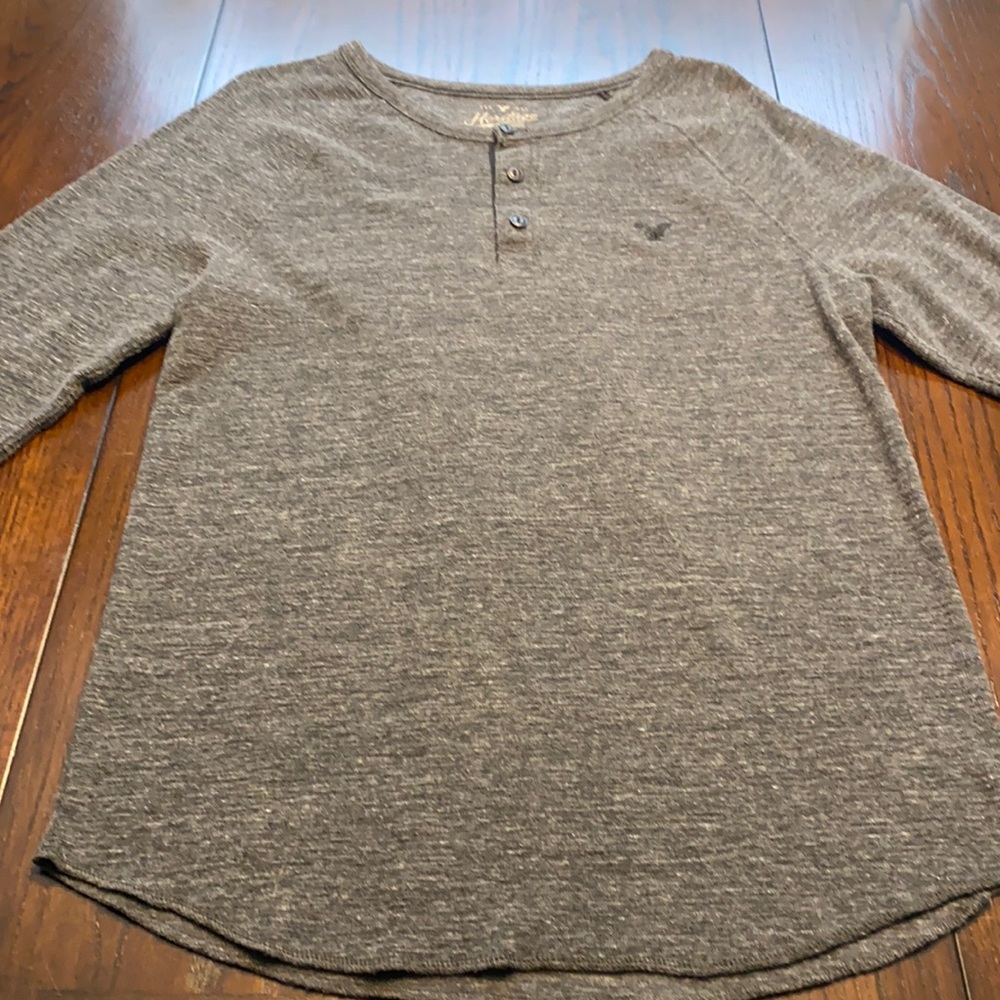 Grey long sleeve sweater